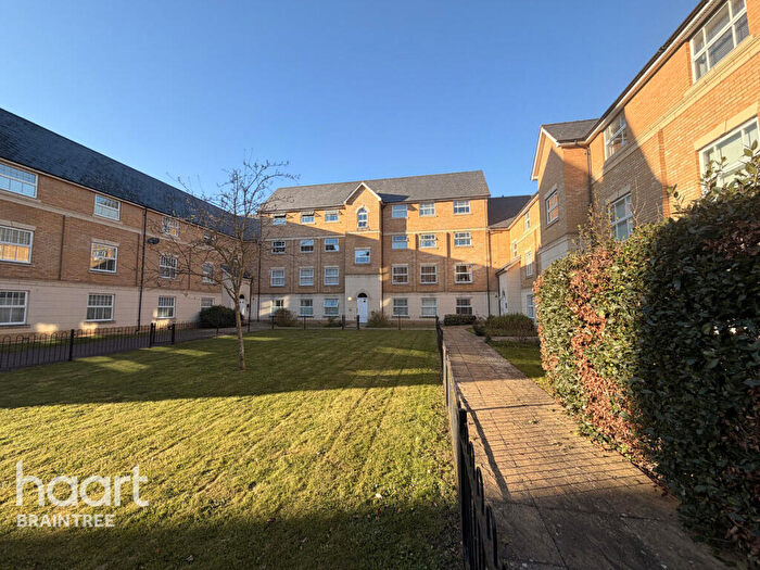 2 Bedroom Apartment For Sale In Malyon Close, Braintree, CM7
