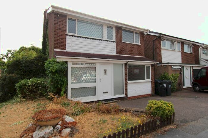 3 Bedroom Detached House To Rent In Ludford Close, Sutton Coldfield B75