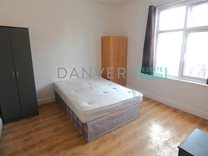 4 Bedroom Terraced House To Rent In Rydal Street, Leicester, LE2