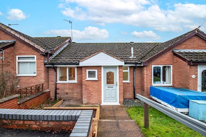 2 Bedroom Bungalow For Sale In Old Hall Close, Stourbridge, West Midlands, DY8