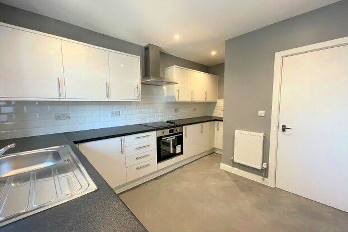 1 Bedroom Flat To Rent In St. Marks Place, Dagenham, RM10