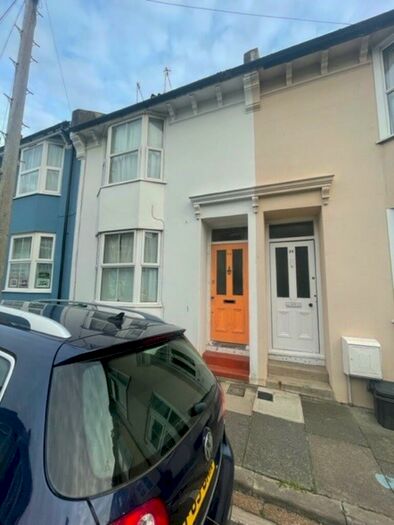 3 Bedroom Terraced House To Rent In Islingword Place, Brighton, BN2
