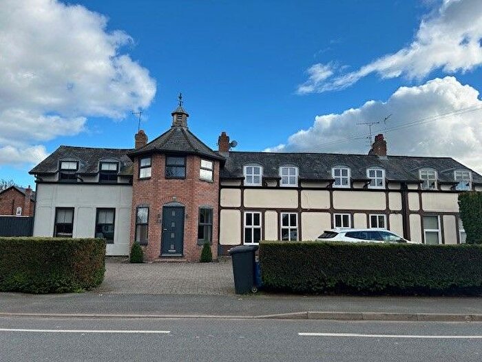 2 Bedroom Flat To Rent In Chester Road Roselands Court, Wrecsam, LL12