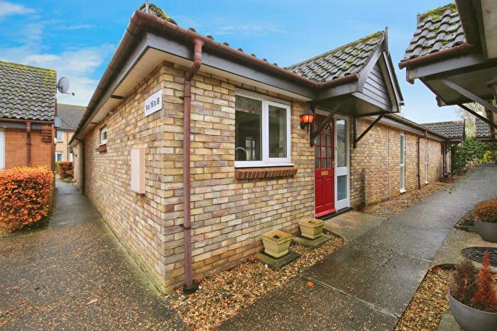 2 Bedroom Terraced Bungalow For Sale In Kimbolton Court, Peterborough, PE1