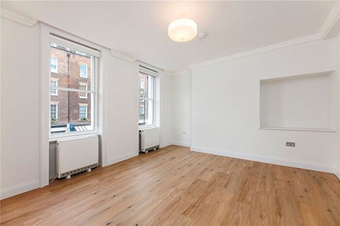 Studio To Rent In Blandford Street, London, W1U