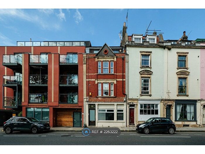 1 Bedroom Flat To Rent In Hotwell Road, Bristol, BS8