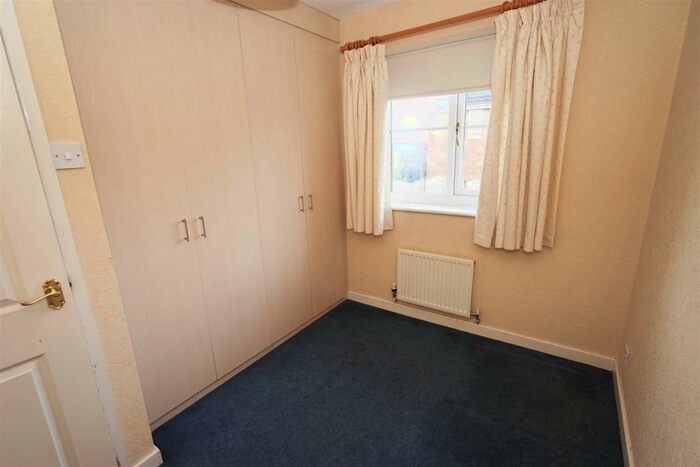 4 Bedroom Detached House For Sale In Waterford Close, Heath Charnock, Chorley, PR6