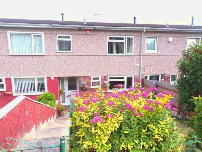 3 Bedroom Terraced House To Rent In Sefton Avenue, Plymouth, PL4
