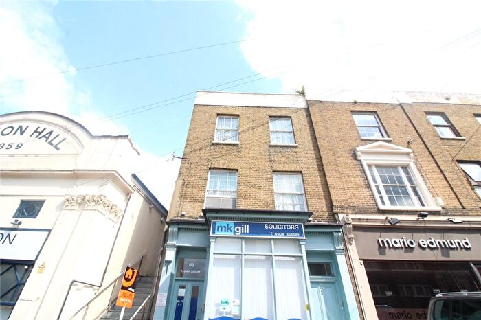2 Bedroom Flat To Rent In Windmill Street, Gravesend, Kent, DA12