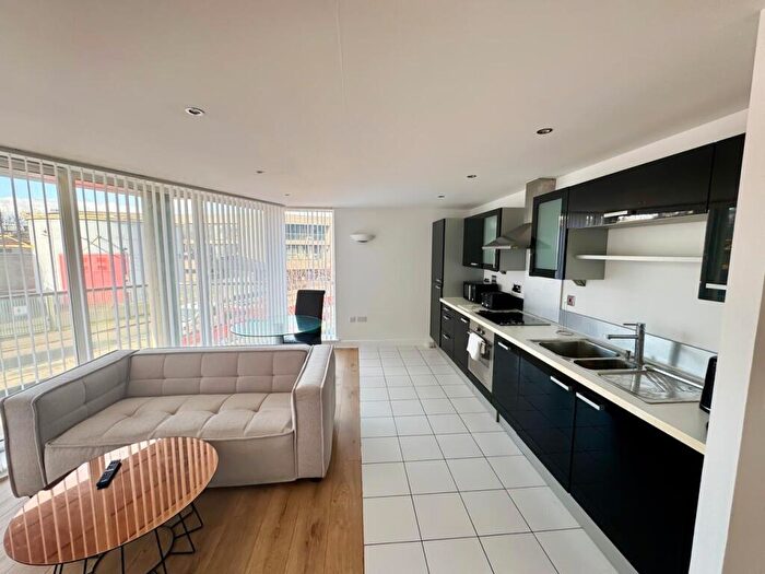 1 Bedroom Apartment For Sale In Alaska Apartments, Western Gateway, London, Greater London, E16
