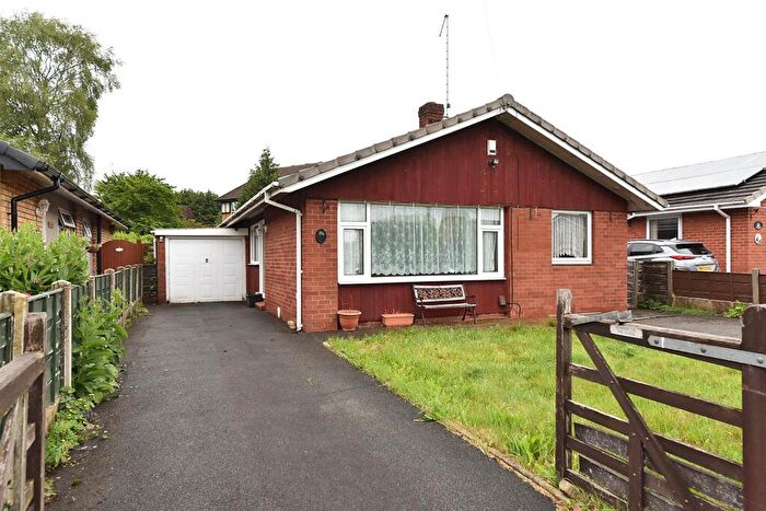 3 Bedroom Detached Bungalow For Sale In Heyes Farm Road, Macclesfield, SK11