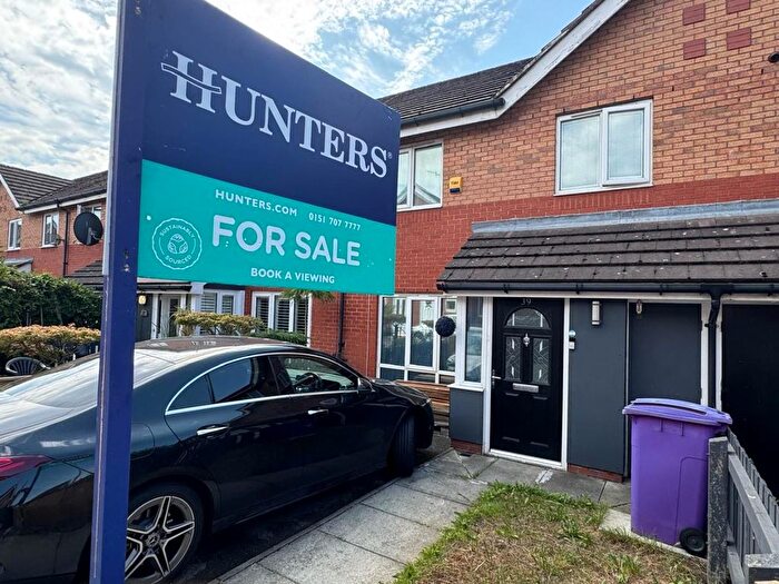 3 Bedroom Terraced House For Sale In Arnold Crescent, Liverpool, L8