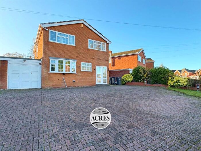 4 Bedroom Detached House For Sale In Westwood Road, Sutton Coldfield, B73