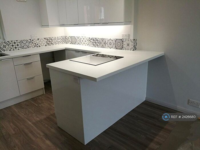 1 Bedroom Flat To Rent In The Mount, Guildford, GU2