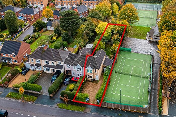 3 Bedroom Semi Detached House For Sale In Cleeve Hill, Downend, Bristol, BS16