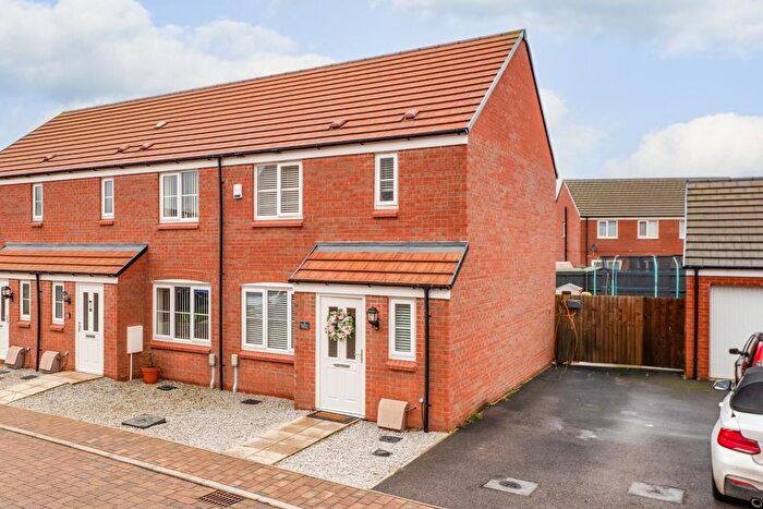 3 Bedroom Property For Sale In Bosworth Street, Kettering, NN15