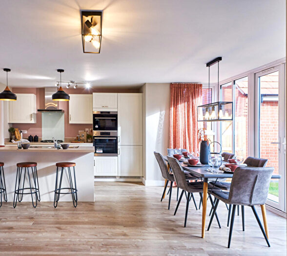 4 Bedroom Detached House For Sale In Little Bowden, Market Harborough, Leicestershire, LE16