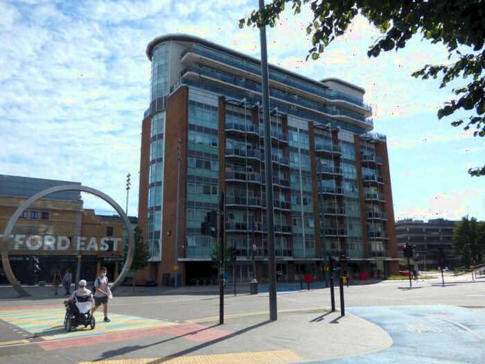 2 Bedroom Apartment To Rent In Gerry Raffles Square, Stratford, London, E15