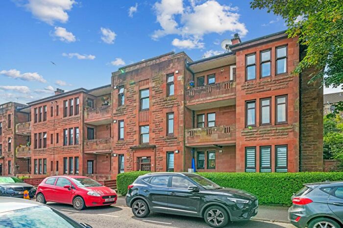 3 Bedroom Flat For Sale In Orchy Street, Flat /, Cathcart, Glasgow, G44