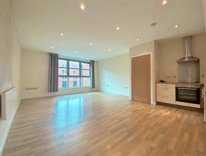 2 Bedroom Apartment To Rent In **Includes Parking** Brewery Wharf, Kelham Island, Sheffield, S3