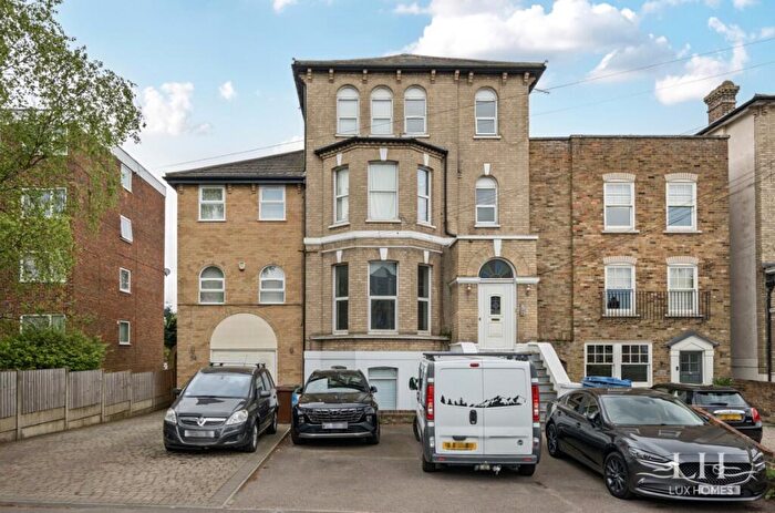 Apartment For Sale In London Road, Brentwood, CM14