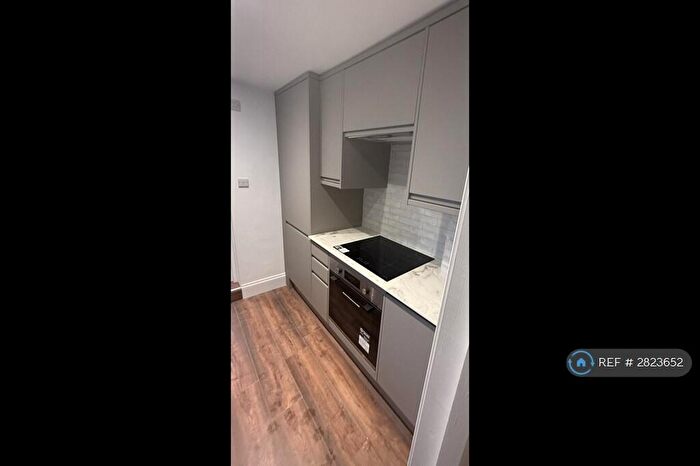 1 Bedroom Flat To Rent In College Terrace, Brighton, BN2