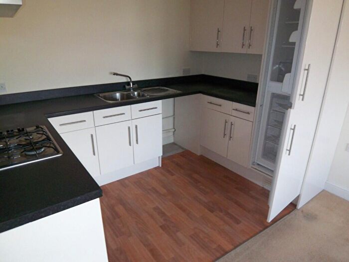 2 Bedroom Flat To Rent In Ringwood Road, Poole, Dorset, BH12