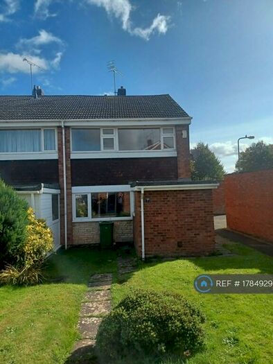 3 Bedroom Semi-Detached House To Rent In Lime Walk, Penkridge, Stafford, ST19