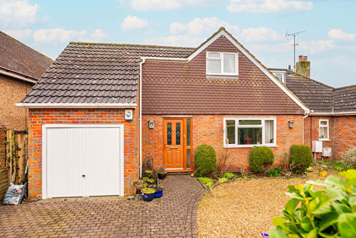 3 Bedroom Semi-Detached House For Sale In Claggy Road, Kimpton, Hitchin, Hertfordshire, SG4