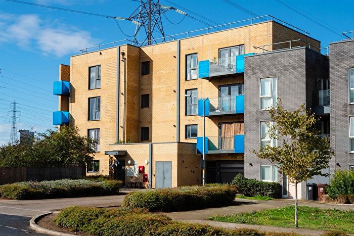 2 Bedroom Flat For Sale In Crossness Road, Barking, IG11