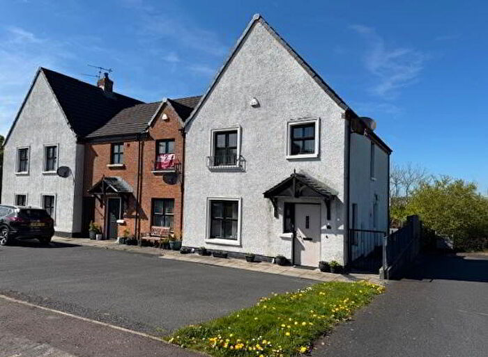 3 Bedroom TownHouse For Sale In Forthill, Ballycarry, BT38