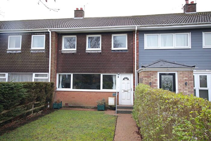 3 Bedroom Terraced Bungalow For Sale In Thornhill Road, Ponteland, Newcastle Upon Tyne, NE20