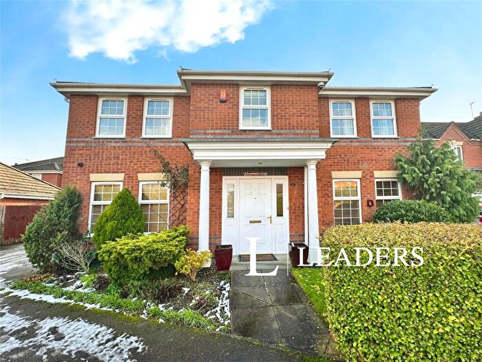 4 Bedroom Detached House To Rent In Kennington Oval, Stoke-on-Trent, Staffordshire, ST4