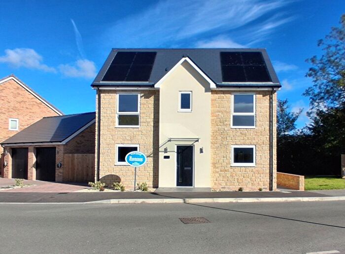 3 Bedroom Detached House For Sale In Ozark Road, Cheddar, Somerset., BS27