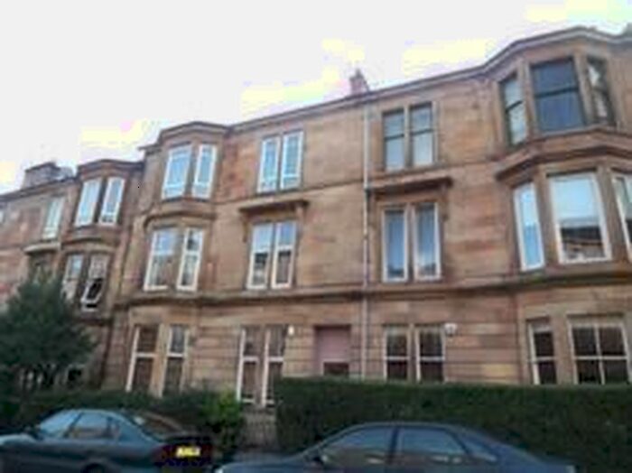 2 Bedroom Flat To Rent In Skirving Street, Shawlands, Glasgow, G41