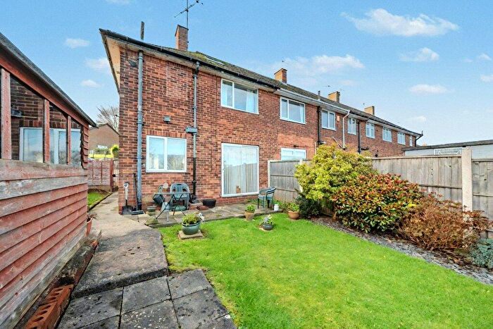2 Bedroom End Of Terrace House For Sale In Bawn Approach, Leeds, West Yorkshire, LS12