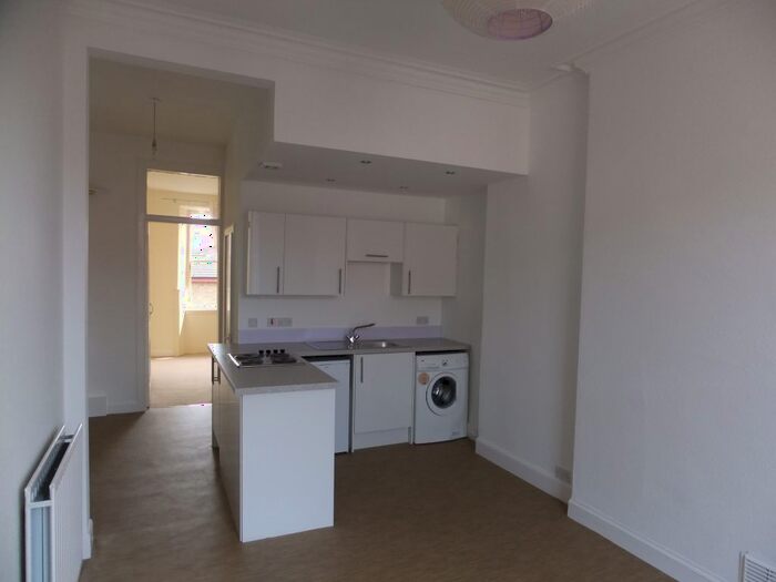 1 Bedroom Flat To Rent In Moncrieff Terrace, Edinburgh, EH9