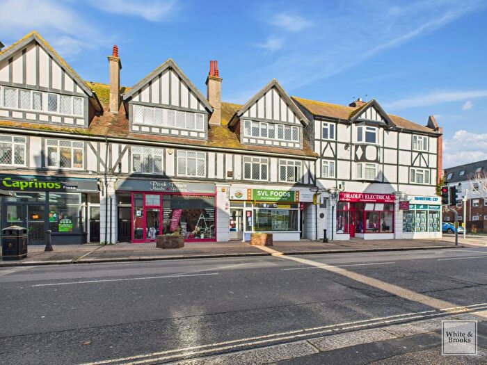 2 Bedroom Flat For Sale In Aldwick Road, Bognor Regis, PO21