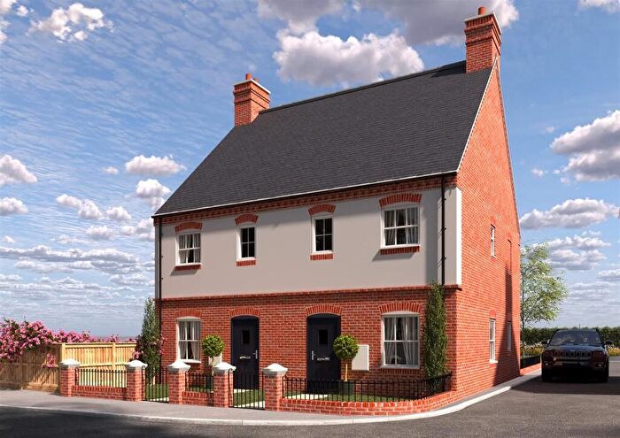 3 Bedroom Semi-detached House For Sale In Occupation Road, Albert Village, Swadlincote, DE11