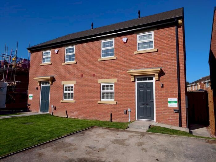 3 Bedroom Semi-Detached House To Rent In Church Street, Ossett, WF5