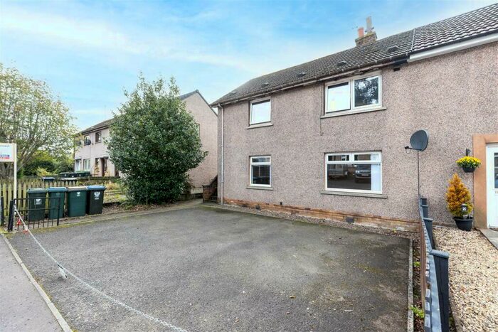 1 Bedroom Flat For Sale In Isla Road, Luncarty, Perth, PH1