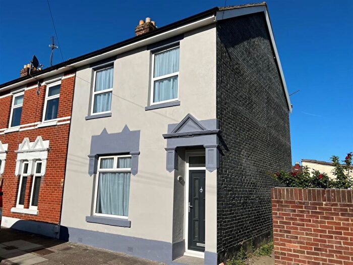 3 Bedroom House To Rent In Dean Road, Portsmouth, PO6