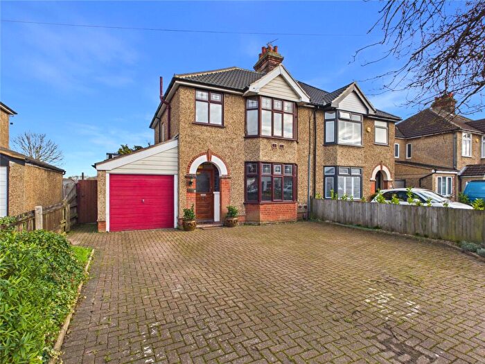 3 Bedroom Semi Detached House For Sale In Heath Road, Ipswich, Suffolk, IP4