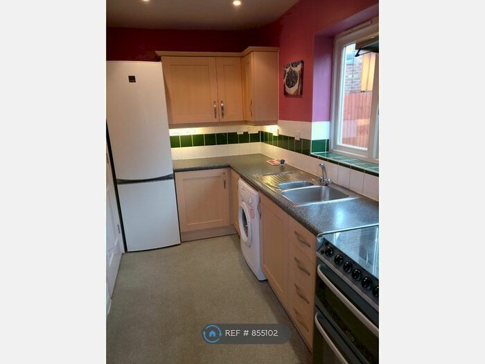 1 Bedroom Detached House To Rent In Otter Court, Reading, RG2