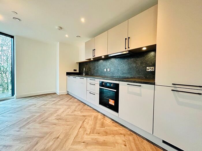3 Bedroom Flat To Rent In Liversage Street, Derby, DE1