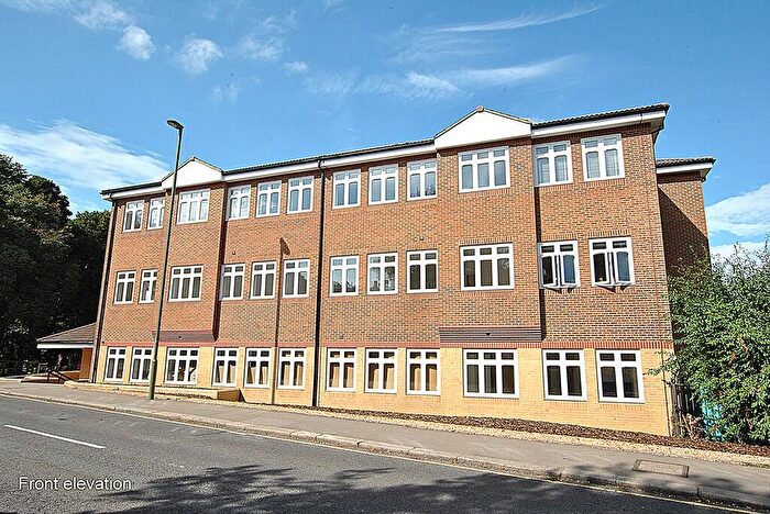 1 Bedroom Apartment For Sale In Bell Street, Reigate, RH2