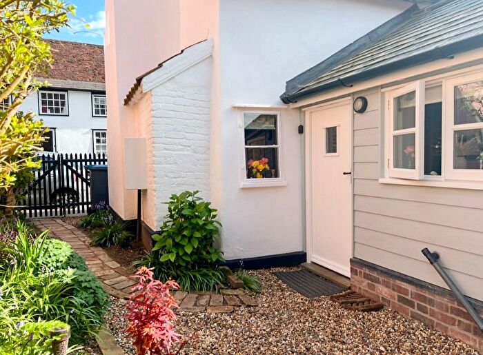 1 Bedroom End Of Terrace House For Sale In Double Street, Framlingham, Suffolk, IP13