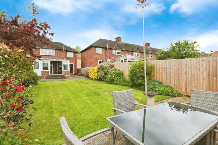 3 Bedroom Semi-Detached House For Sale In Bennett Place, Ilmington, Shipston-on-Stour, CV36