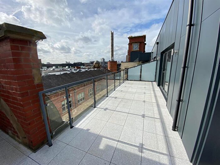 2 Bedroom Duplex To Rent In Paragon Mill, Cotton Street, Manchester, M4