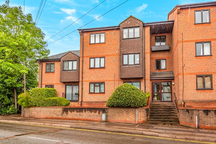 1 Bedroom Flat To Rent In Stanhope Road, St Albans, AL1